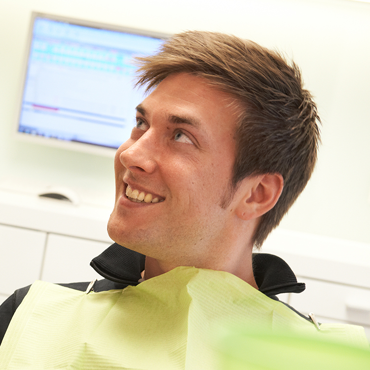 Vollnarkose / Sedierung beim Zahnarzt in Hannover möglich